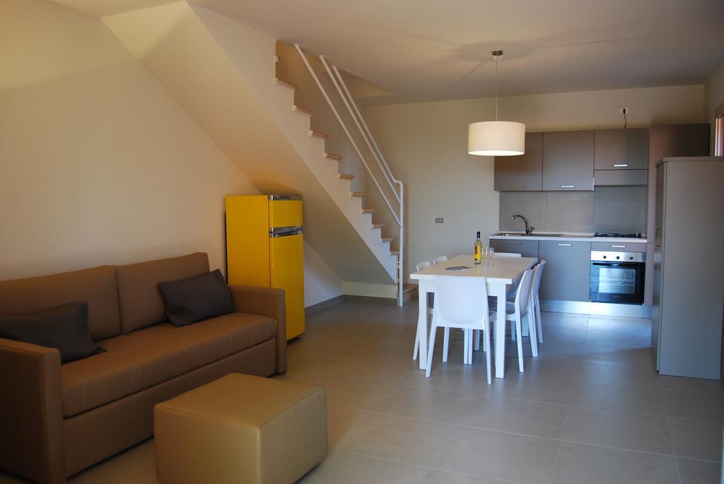 Residenze Al Colle Dei Pini Aparthotel Riccione Room photo